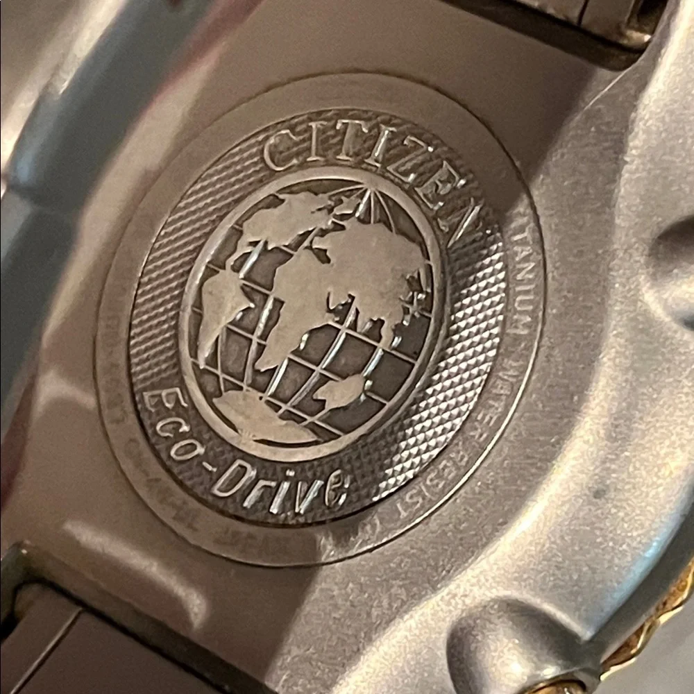 CITIZEN ECO-DRIVE Solar Titanium Dual-Display men’s watch